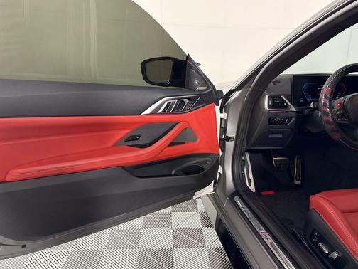 Alpine White 2024 BMW M4 Competition