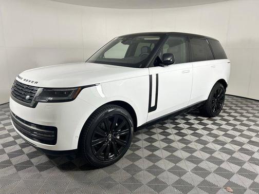 2025 Land Rover Range Rover P400 SE