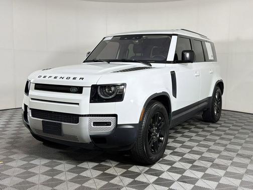 Fuji White 2024 Land Rover Defender 110 P300