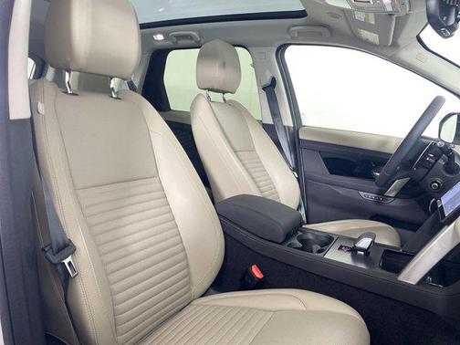 2025 Land Rover Discovery Sport S