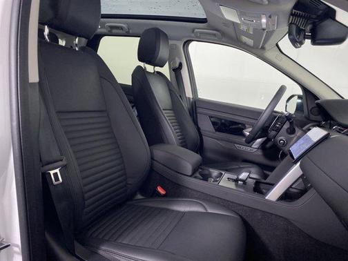 2025 Land Rover Discovery Sport S