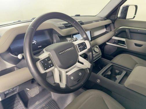 2023 Land Rover Defender 110 SE