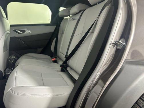 2026 Land Rover Range Rover Velar P400 Dynamic SE
