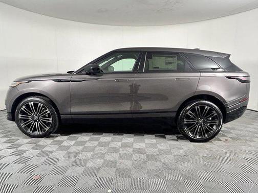 2026 Land Rover Range Rover Velar P400 Dynamic SE