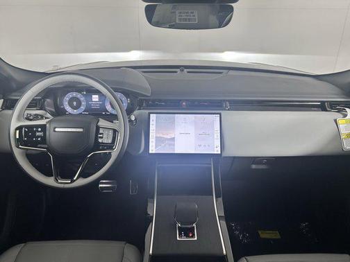 2026 Land Rover Range Rover Velar P400 Dynamic SE