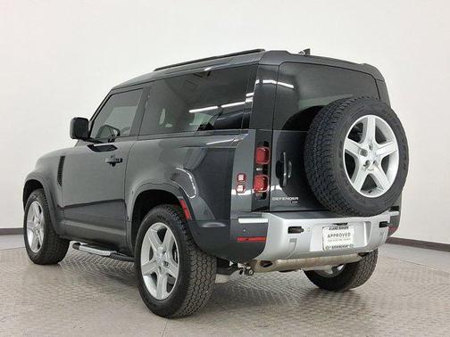 2023 Land Rover Defender 90 SE