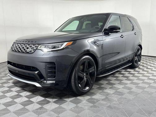 Gray 2024 Land Rover Discovery P360 Metropolitan Edition