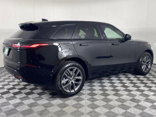 2026 Land Rover Range Rover Velar P250 SE R-Dynamic