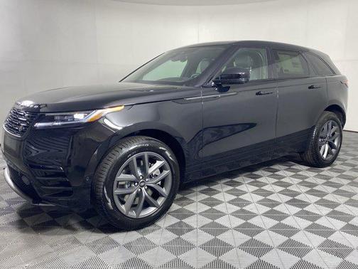 2026 Land Rover Range Rover Velar P250 SE R-Dynamic