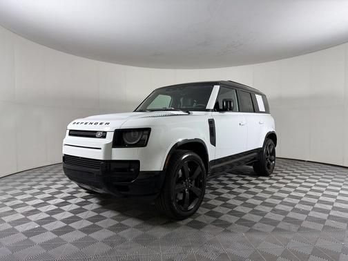 Fuji White 2026 Land Rover Defender P400 X-Dynamic SE