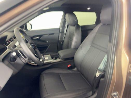 2026 Land Rover Range Rover Evoque Dynamic SE