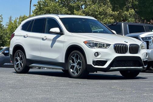 White 2019 BMW X1 sDrive28i