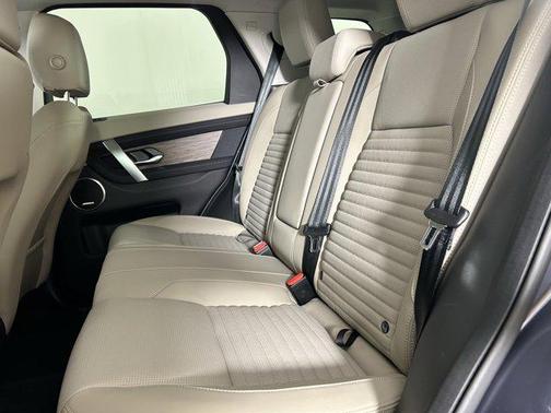 2025 Land Rover Discovery Sport S