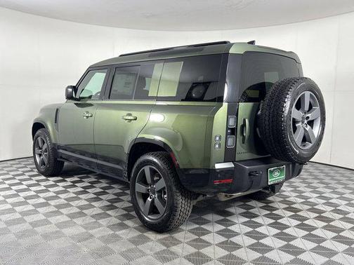 Woolstone Green Metallic 2026 Land Rover Defender P400 X-Dynamic SE