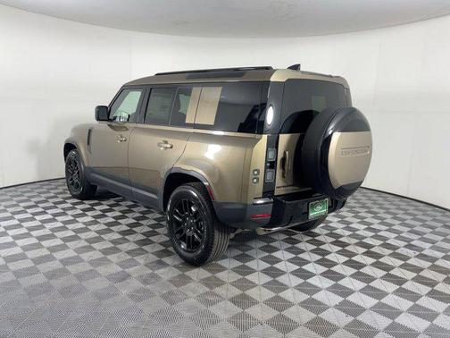 2026 Land Rover Defender P300 S