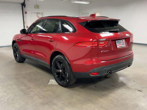 2018 Jaguar F-PACE 35t Premium