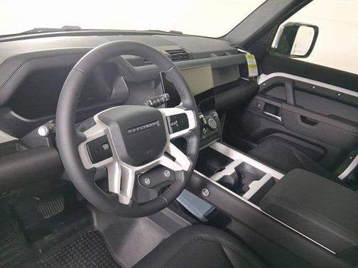 2026 Land Rover Defender P300 S