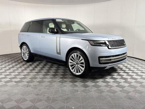 Ionian Silver SV Bespoke Ultra Metallic Gloss 2026 Land Rover Range Rover P400 SE