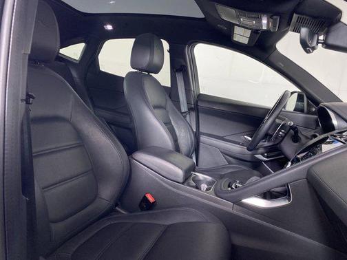 2022 Jaguar E-PACE SE P250 AWD Automatic
