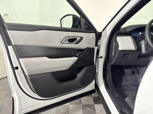 Fuji White 2026 Land Rover Range Rover Velar P250 S