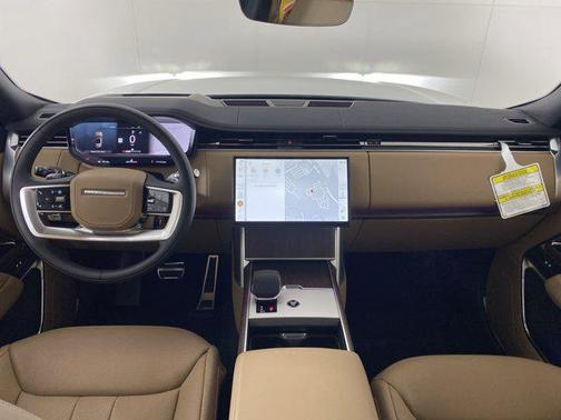 2025 Land Rover Range Rover P530 SE