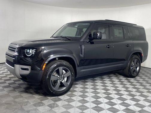 2025 Land Rover Defender 130 P400 S