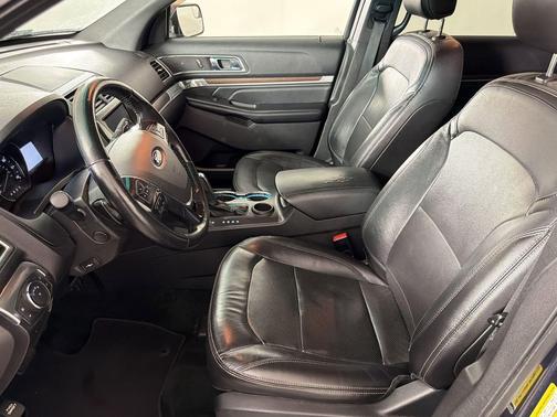 Gray 2017 Ford Explorer Limited