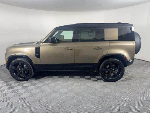 2026 Land Rover Defender P400 X-Dynamic SE