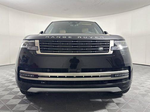 2026 Land Rover Range Rover P400 SE