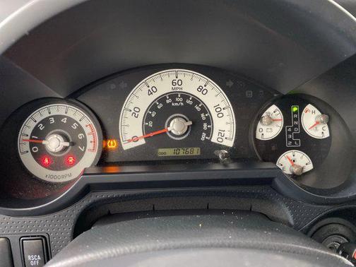 2011 Toyota FJ Cruiser Base