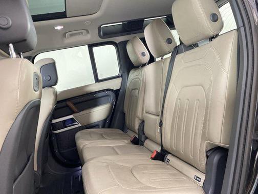 2020 Land Rover Defender 110 S