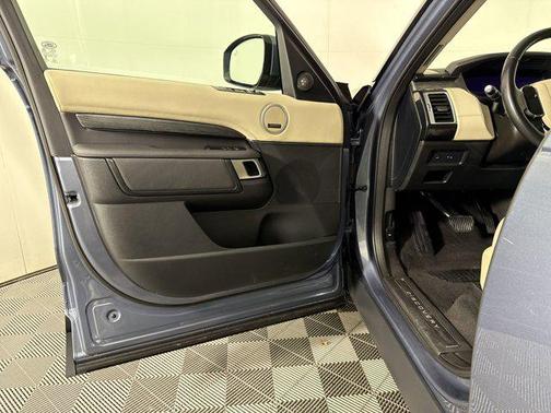 2019 Land Rover Discovery HSE