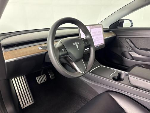 Pearl White Multi-Coat 2021 Tesla Model 3 Long Range