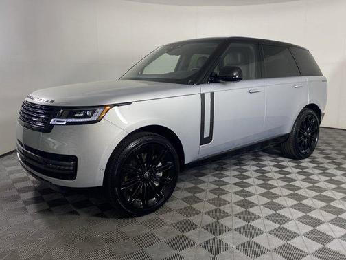 2025 Land Rover Range Rover P530 SE