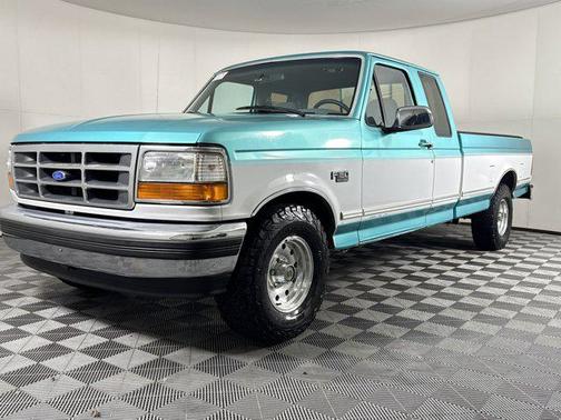 1995 Ford F-150 XL SuperCab Flareside