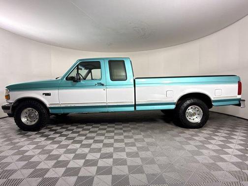 1995 Ford F-150 XL SuperCab Flareside