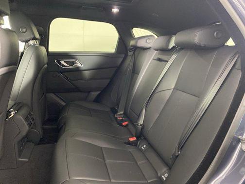 2026 Land Rover Range Rover Velar P250 SE R-Dynamic