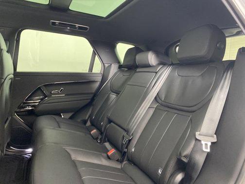 2025 Land Rover Range Rover Sport P360 S