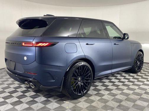 2025 Land Rover Range Rover Sport P635 SV Edition Two