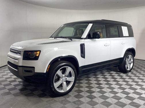 2025 Land Rover Defender 110 P400 X-Dynamic SE