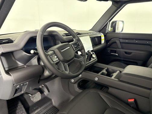 Santorini Black 2026 Land Rover Defender X-Dynamic SE