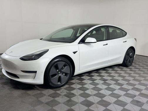 2023 Tesla Model 3 Standard Range