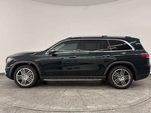 Black 2023 Mercedes-Benz GLS 450 4MATIC
