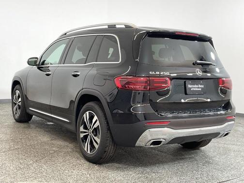 2025 Mercedes-Benz GLB 250 Base