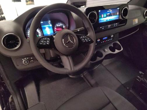 Obsidian Black Metallic 2026 Mercedes-Benz Sprinter 2500 Standard Roof