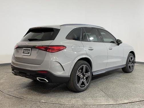 2025 Mercedes-Benz GLC 350e Base
