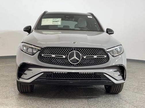 2025 Mercedes-Benz GLC 350e Base