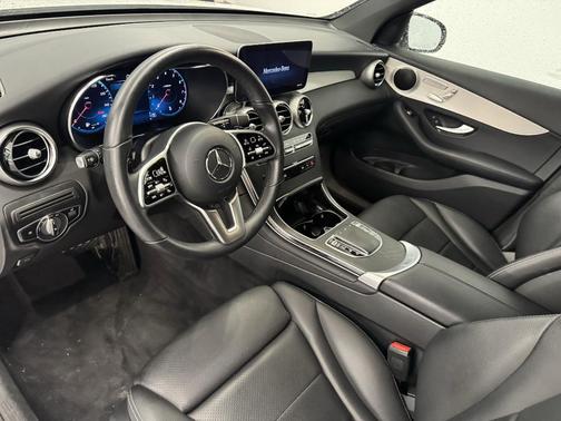 2022 Mercedes-Benz GLC 300 Base