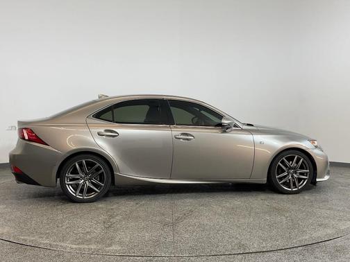 2015 Lexus IS 250 Crafted Line