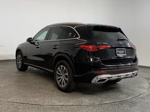 2025 Mercedes-Benz GLC 300 4MATIC
